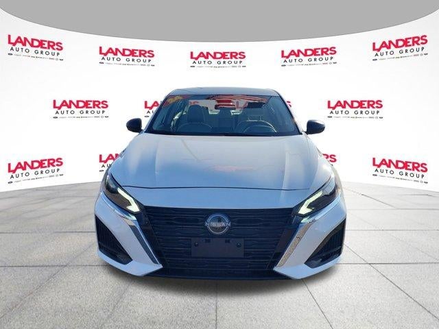 2024 Nissan Altima 2.5 SV Sedan