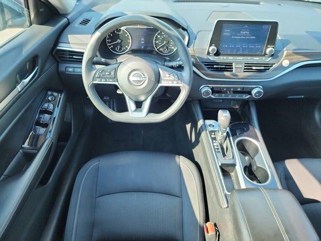 2023 Nissan Altima 2.5 SV Sedan