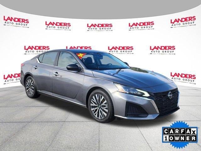 2024 Nissan Altima 2.5 SV Sedan