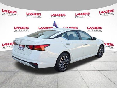 2025 Nissan Altima SV FWD