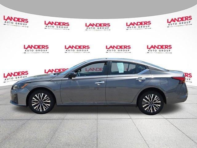 2025 Nissan Altima SV AWD