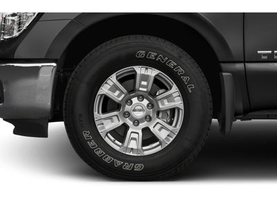 2019 Nissan Titan 4x4 Crew Cab SV