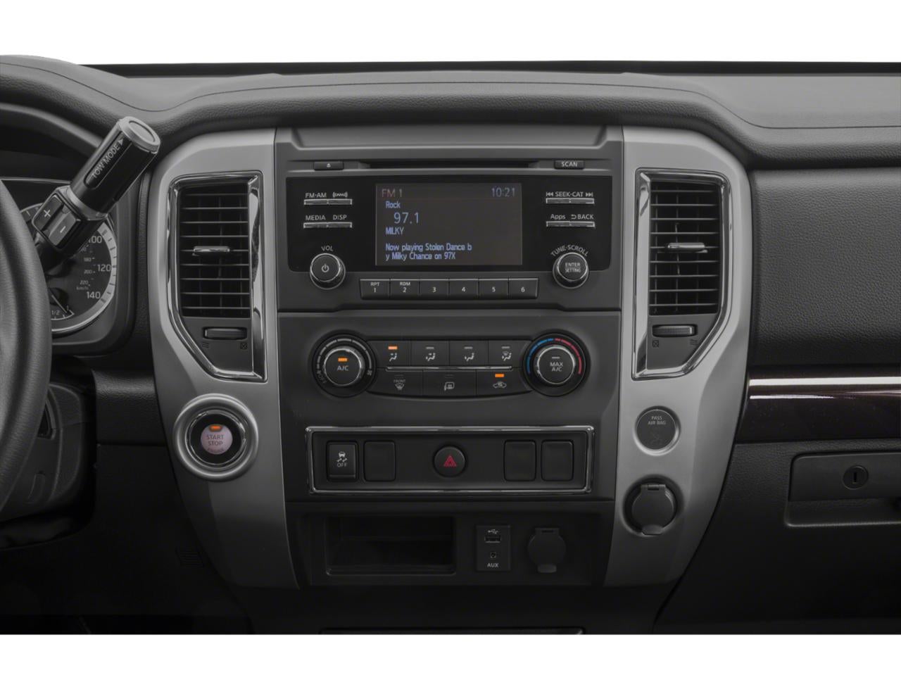 2019 Nissan Titan 4x4 Crew Cab SV