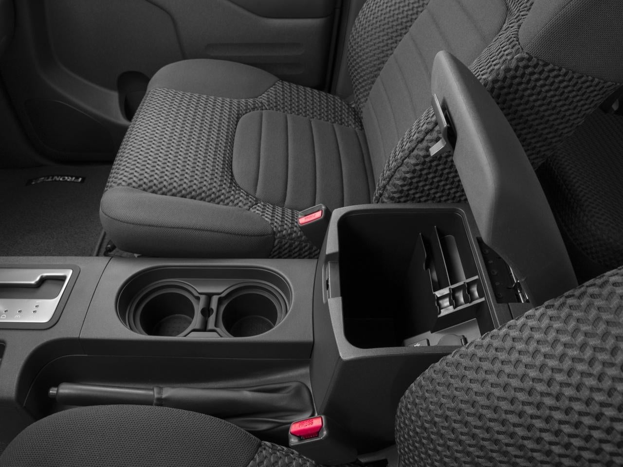 2016 Nissan Frontier 2WD King Cab V6 Auto SV