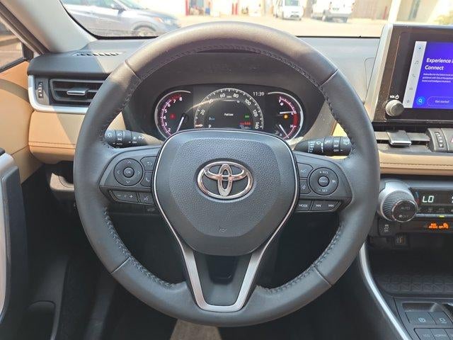 2024 Toyota RAV4 XLE Premium FWD (Natl)