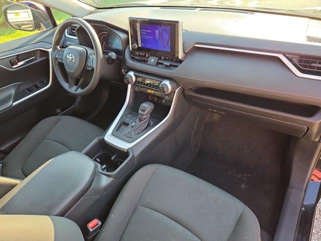 2024 Toyota RAV4 XLE FWD (GS)