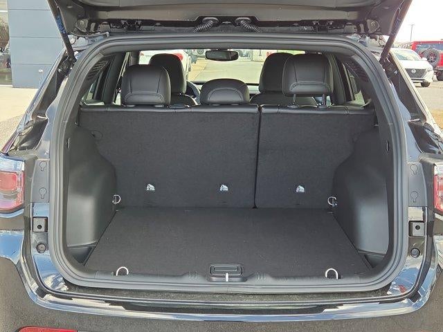 2026 Jeep Compass Latitude Altitude 4x4