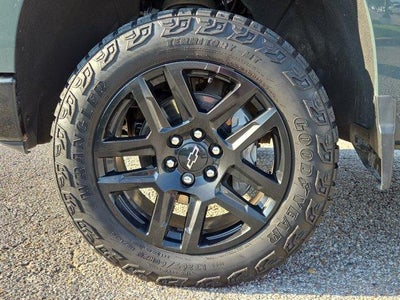 2026 Chevrolet Silverado 1500 Crew Cab Short Box 4-Wheel Drive Custom Trail Boss