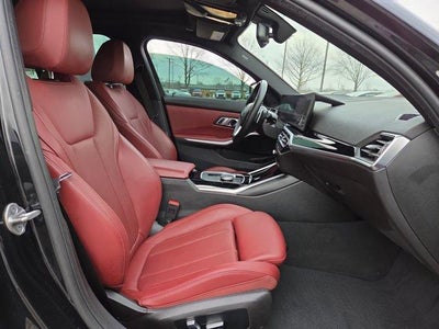 2023 BMW 330i Sedan