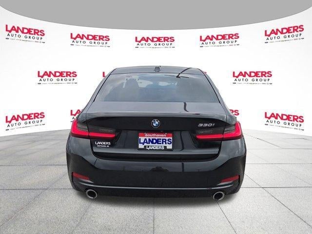 2023 BMW 330i Sedan