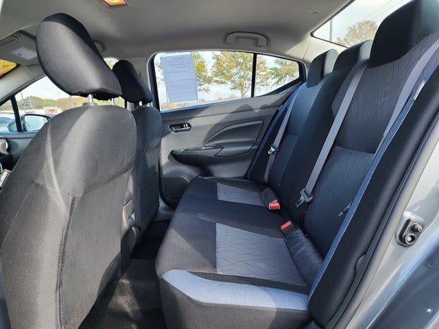 2025 Nissan Versa SV CVT