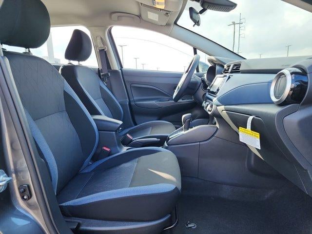 2025 Nissan Versa SV CVT