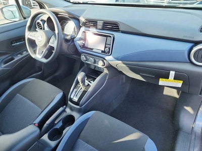 2025 Nissan Versa SV CVT