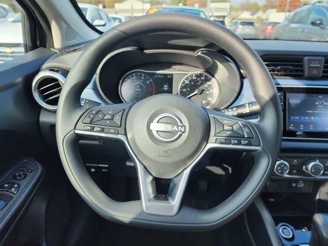 2025 Nissan Versa SV CVT