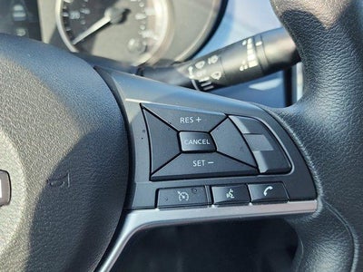 2025 Nissan Versa SV CVT