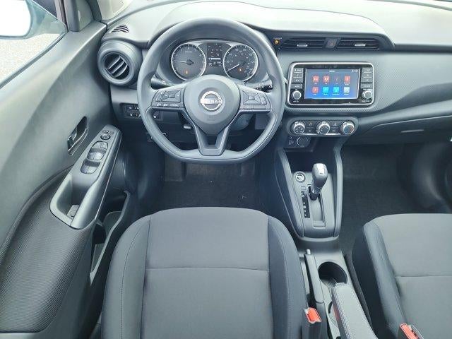 2025 Nissan Kicks Play S FWD