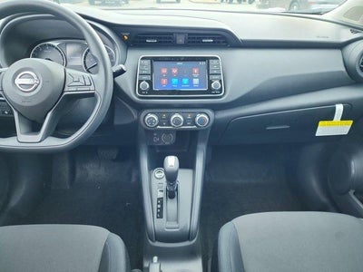 2025 Nissan Kicks Play S FWD