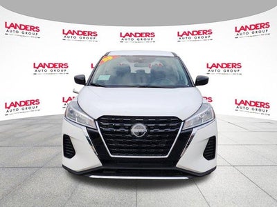 2025 Nissan Kicks Play S FWD