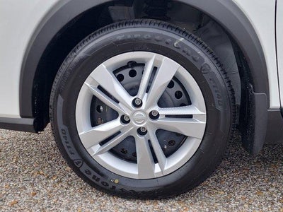 2025 Nissan Kicks Play S FWD