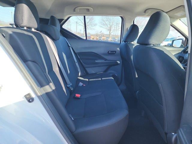 2025 Nissan Kicks Play S FWD