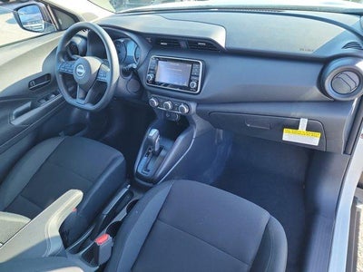 2025 Nissan Kicks Play S FWD