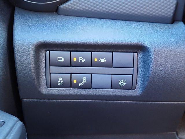 2025 Nissan Kicks Play S FWD