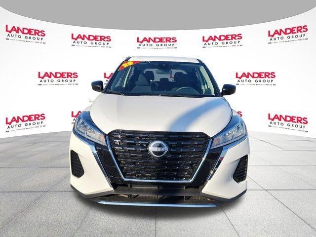 2025 Nissan Kicks Play S FWD