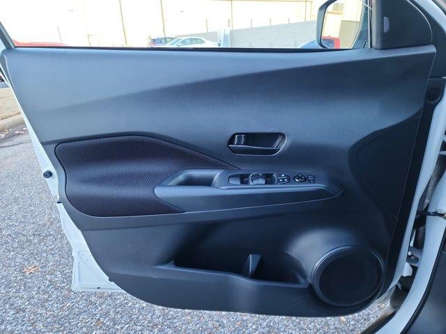 2025 Nissan Kicks Play S FWD