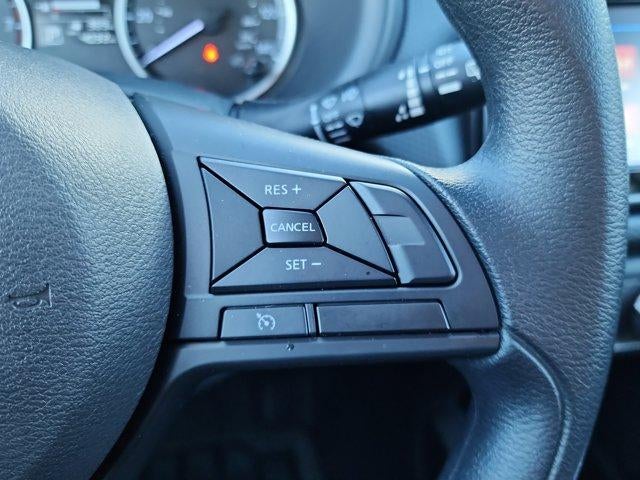 2025 Nissan Kicks Play S FWD