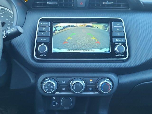 2025 Nissan Kicks Play S FWD