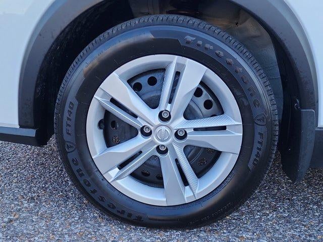 2025 Nissan Kicks Play S FWD