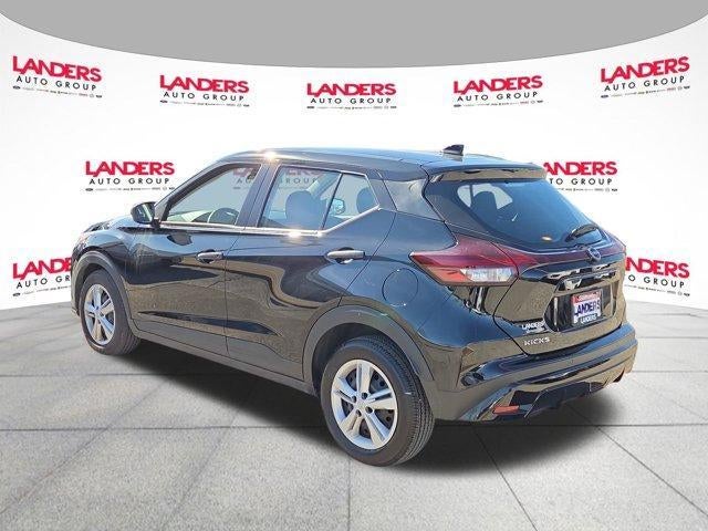 2025 Nissan Kicks Play S FWD