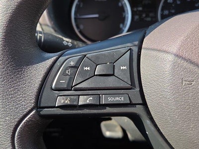 2025 Nissan Kicks Play S FWD