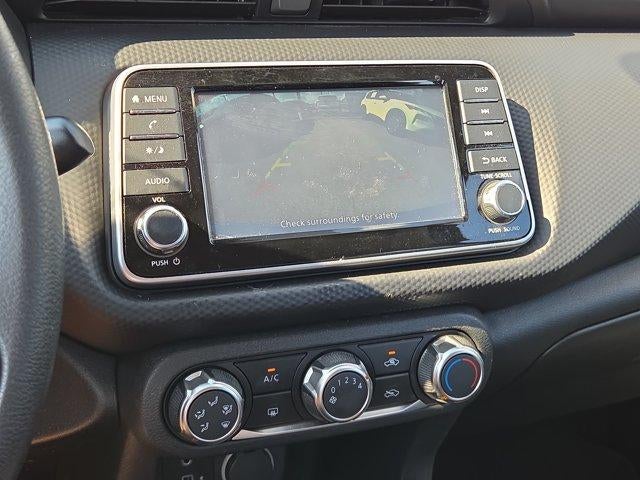2025 Nissan Kicks Play S FWD