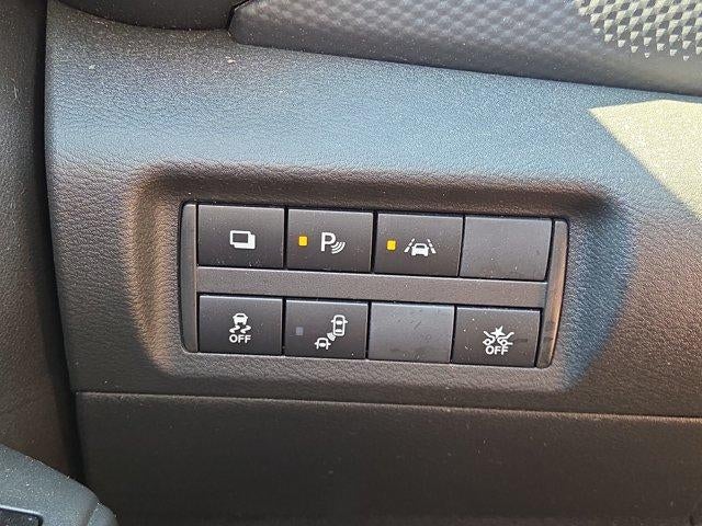 2025 Nissan Kicks Play S FWD