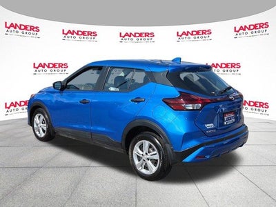 2025 Nissan Kicks Play S FWD