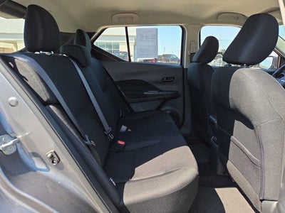 2025 Nissan Kicks Play S FWD