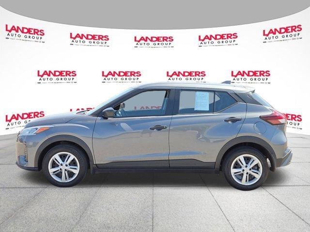 2025 Nissan Kicks Play S FWD