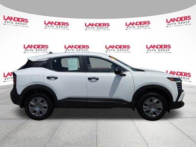 2026 Nissan Kicks S FWD