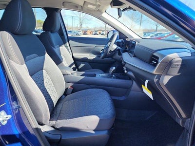 2025 Nissan Kicks SV FWD