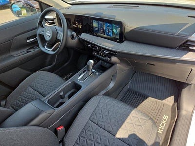2026 Nissan Kicks SV FWD