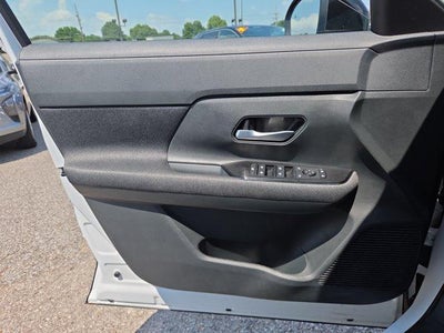 2026 Nissan Kicks SV FWD