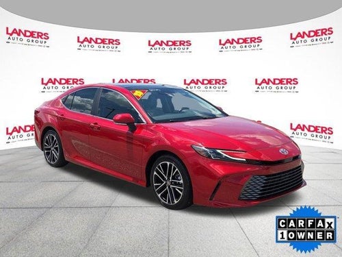 2025 Toyota Camry XLE (SE)