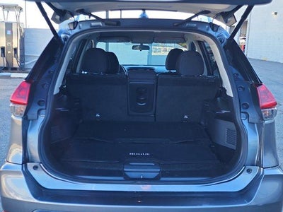 2018 Nissan Rogue AWD SV