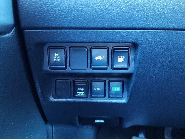 2018 Nissan Rogue AWD SV