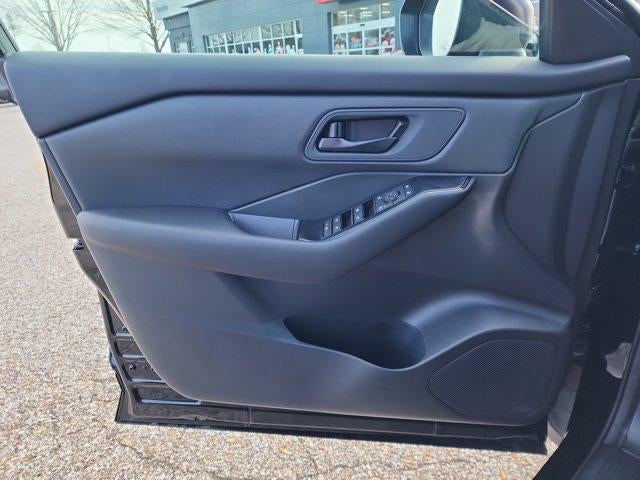 2026 Nissan Rogue FWD S *Ltd Avail*