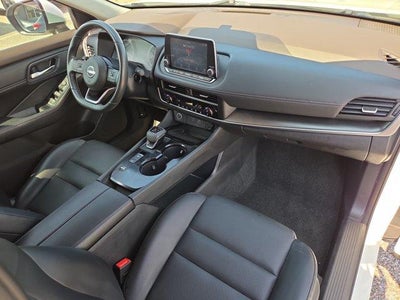 2023 Nissan Rogue FWD SV