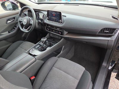 2023 Nissan Rogue FWD SV