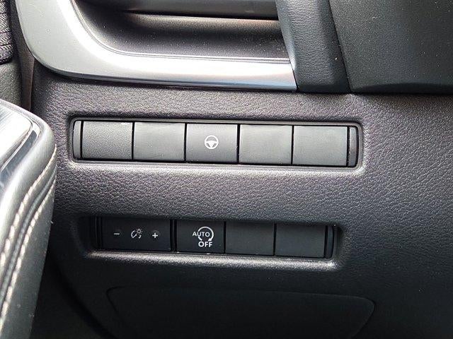 2023 Nissan Rogue FWD SV