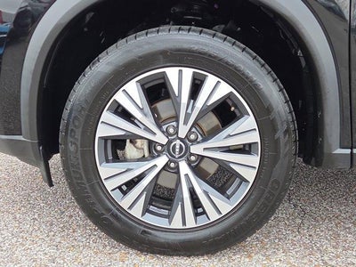 2023 Nissan Rogue FWD SV